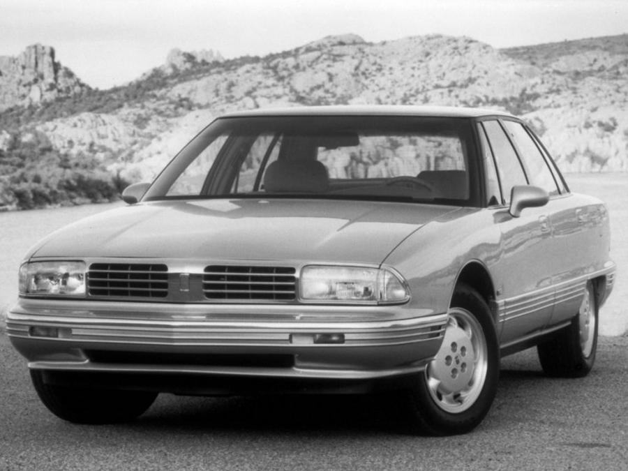  Oldsmobile Ninety-Eight 1991 года  (фото 10 из 13)